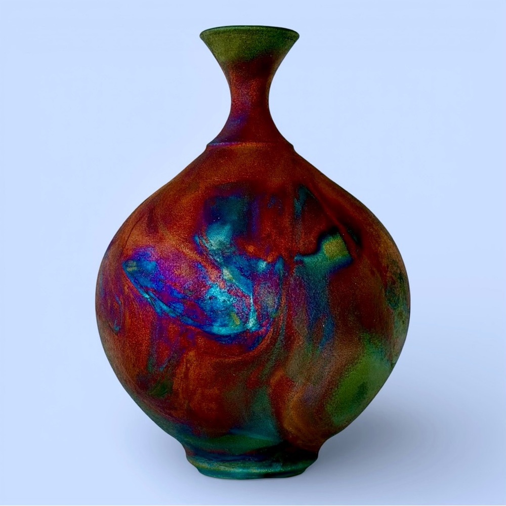 Raku Vase Stunning Iridescent Colors 10-1/2” Tall Artist Signed & Numbered - Picture 2 of 11